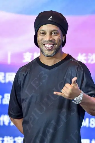 对于两支球
